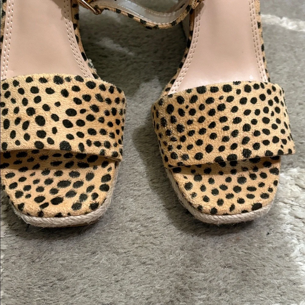 Charlotte Russe leopard espadrille sandal wedge heel Size 7